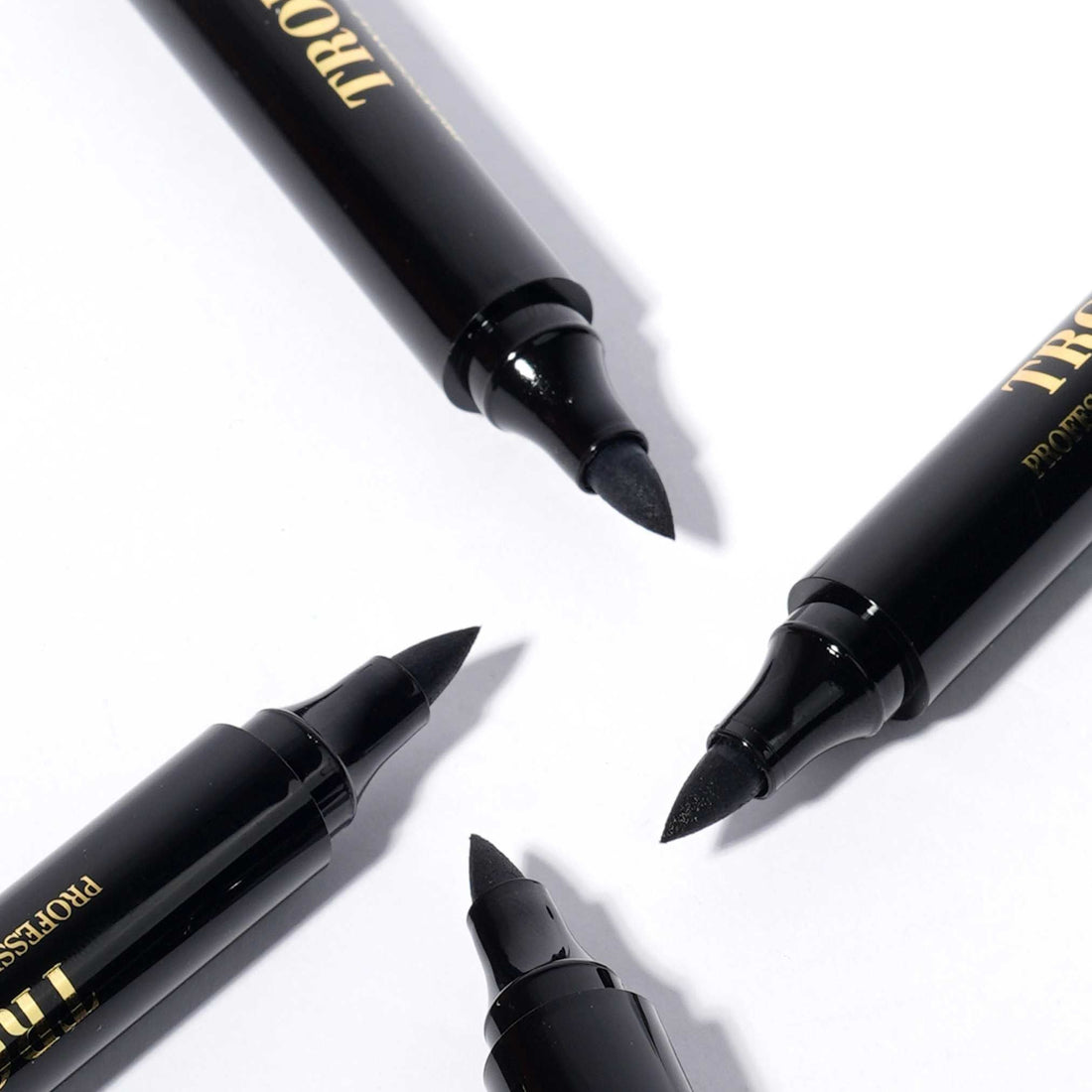 The Ultimate Guide to Long-Lasting Makeup: Tips, Tricks, and Must-Have Products 2025