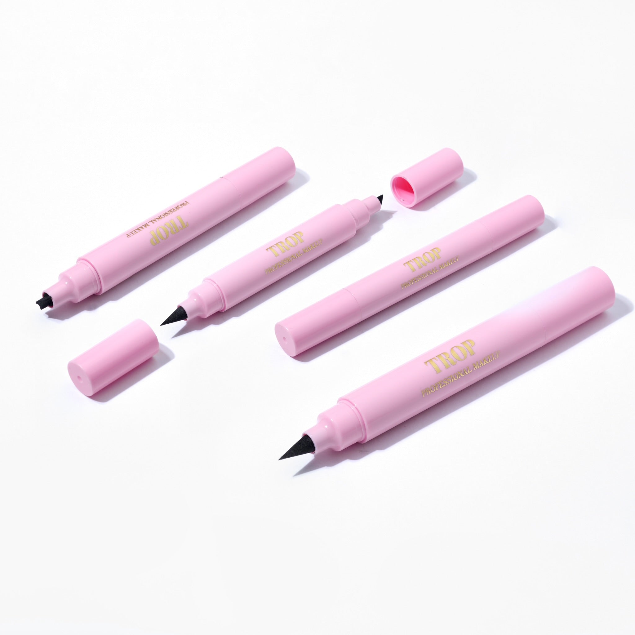 The Secret to Perfect Eyeliner Wings in 5 Seconds or Less